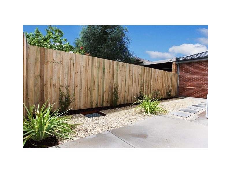 2/5 Aberdeen Street, Reservoir VIC 3073