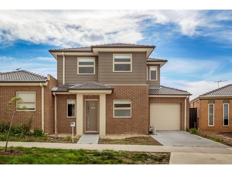 2/24 Ballybunion Avenue, Craigieburn VIC 3064
