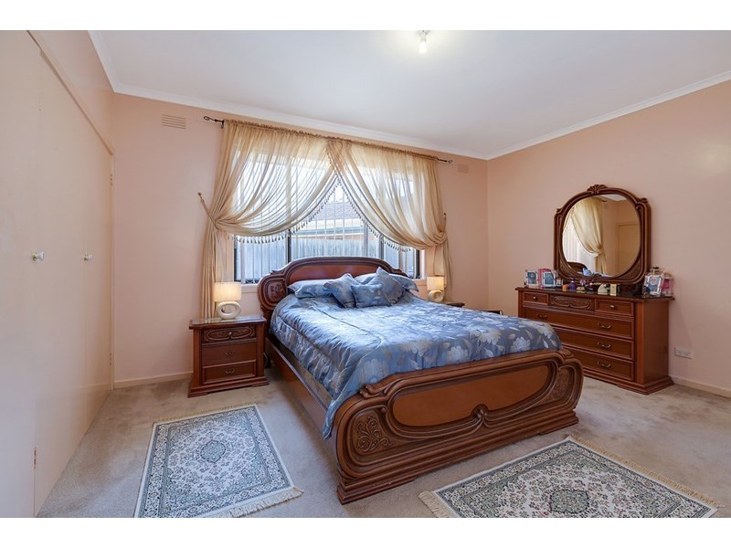 4 Bali Place, Lalor VIC 3075