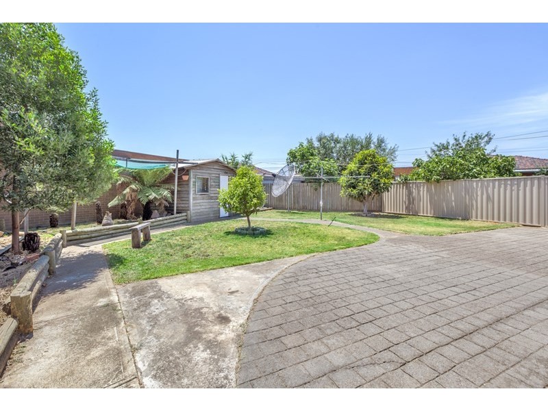 4 Bali Place, Lalor VIC 3075