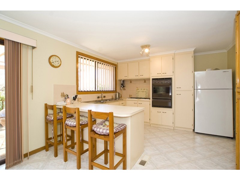 9 Burnett Court, Mill Park VIC 3082