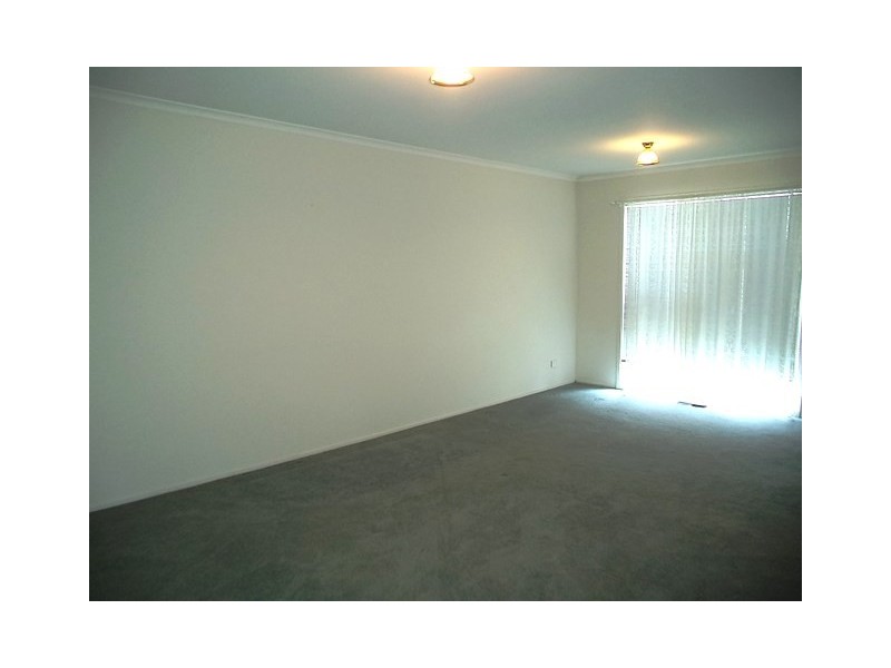 155 Blossom Park Drive, Mill Park VIC 3082