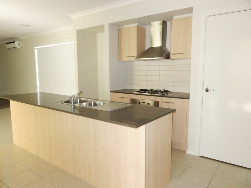 3 Blaimore Way, Mernda VIC 3754