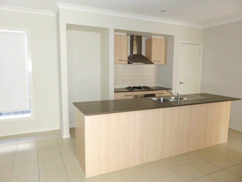 3 Blaimore Way, Mernda VIC 3754