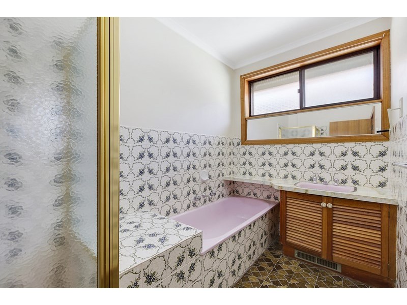 14 Newhaven Street, Thomastown VIC 3074