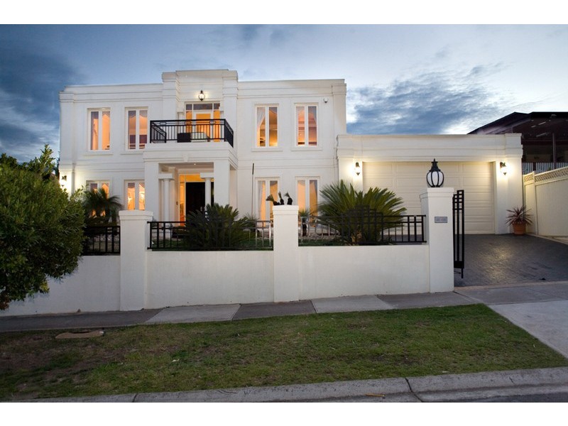 27 Montana Way, Mill Park VIC 3082