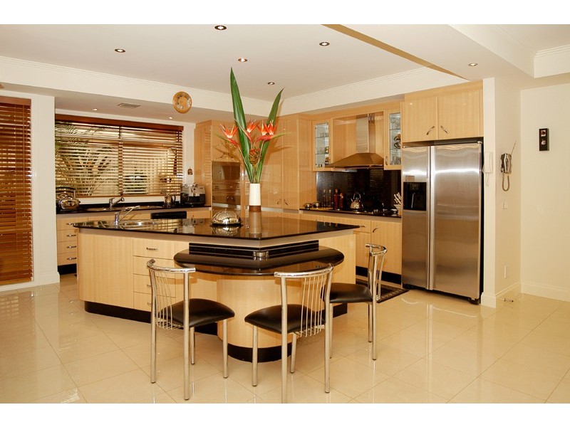 27 Montana Way, Mill Park VIC 3082