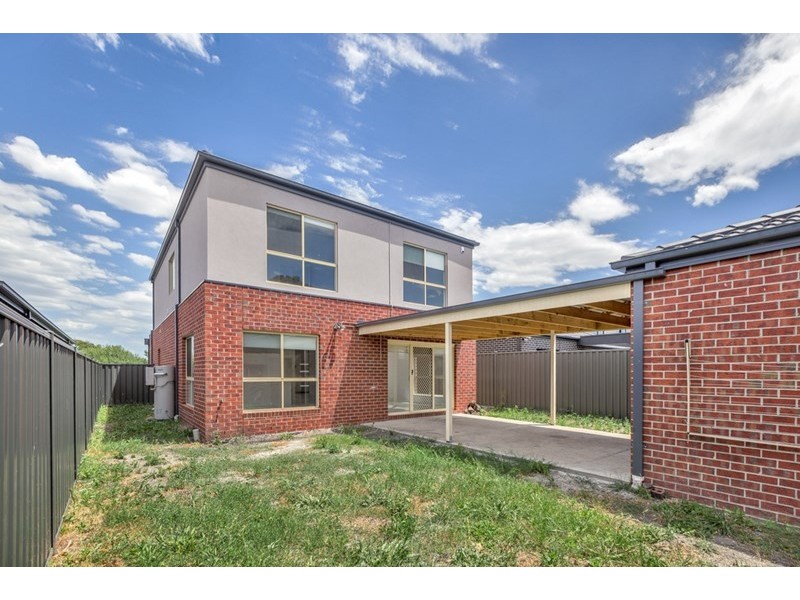 7 Teschke Walk, Epping VIC 3076