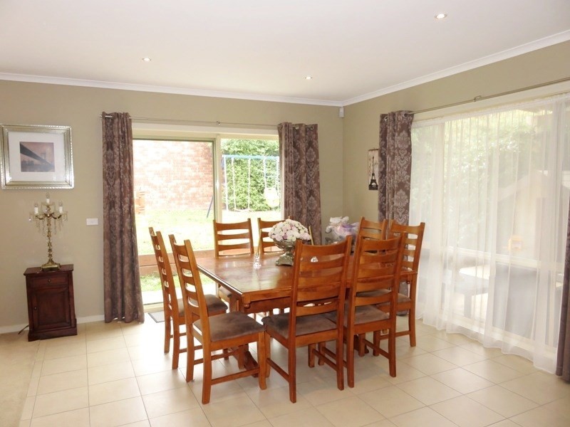 1 Rowanval Terrace, Mernda VIC 3754