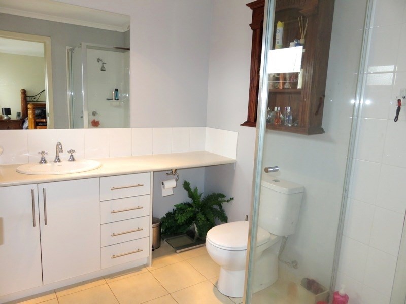 1 Rowanval Terrace, Mernda VIC 3754