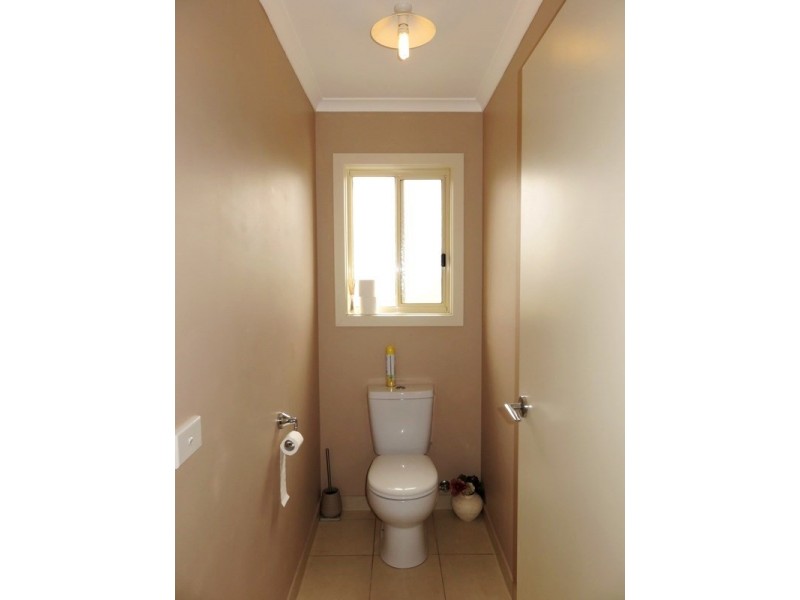 1 Rowanval Terrace, Mernda VIC 3754