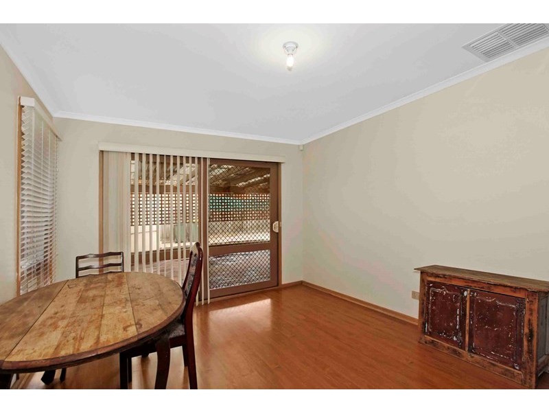 16 Lauren Court, Epping VIC 3076