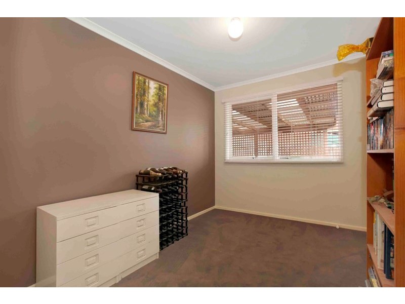 16 Lauren Court, Epping VIC 3076