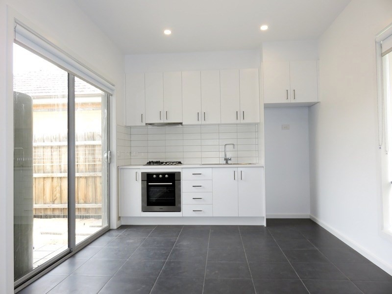 1and2/5 Richards Street, Lalor VIC 3075