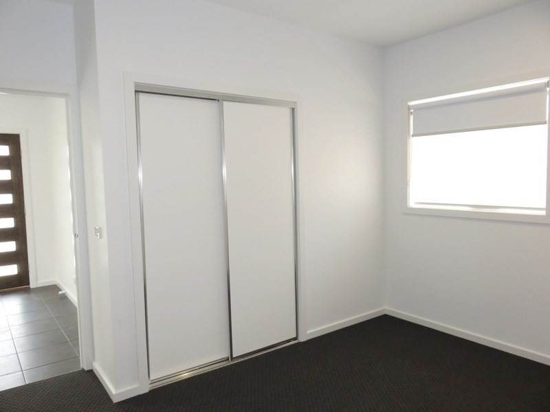 1and2/5 Richards Street, Lalor VIC 3075