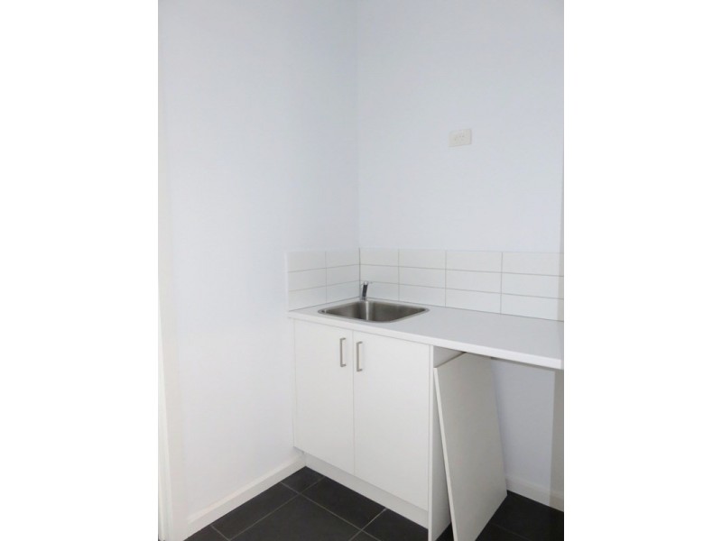 1and2/5 Richards Street, Lalor VIC 3075