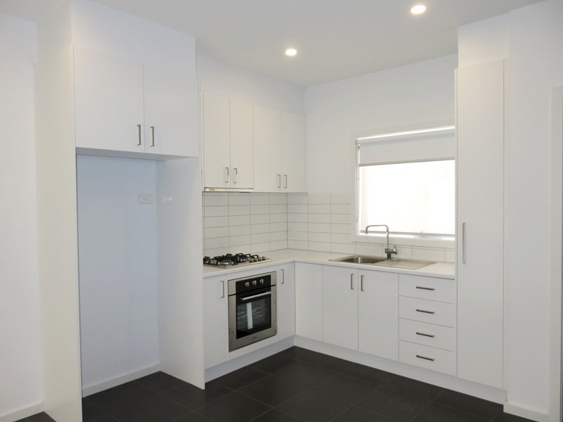 1and2/5 Richards Street, Lalor VIC 3075
