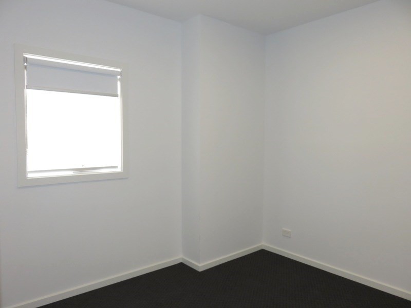 1and2/5 Richards Street, Lalor VIC 3075