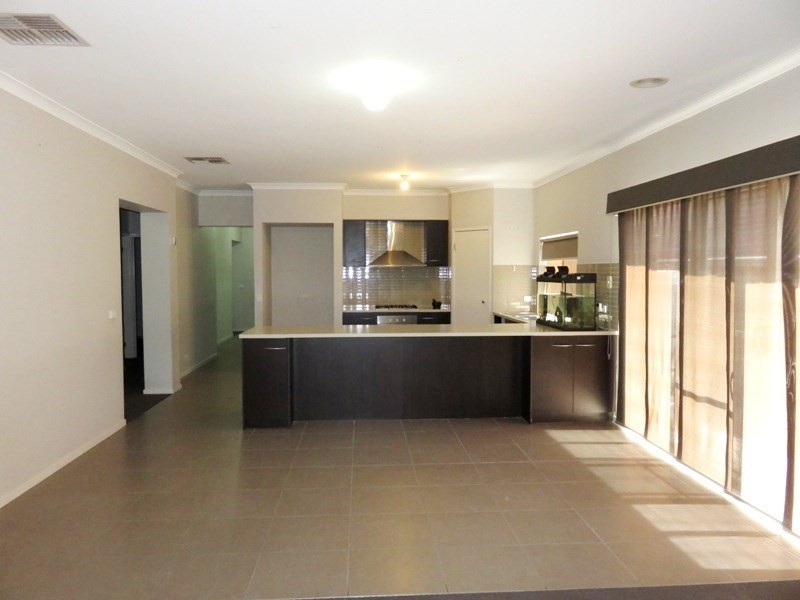 22 San Cristobal Pass, Epping VIC 3076