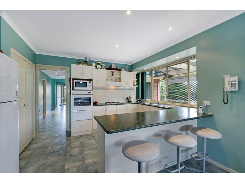 12 Bluebell Drive, Epping VIC 3076