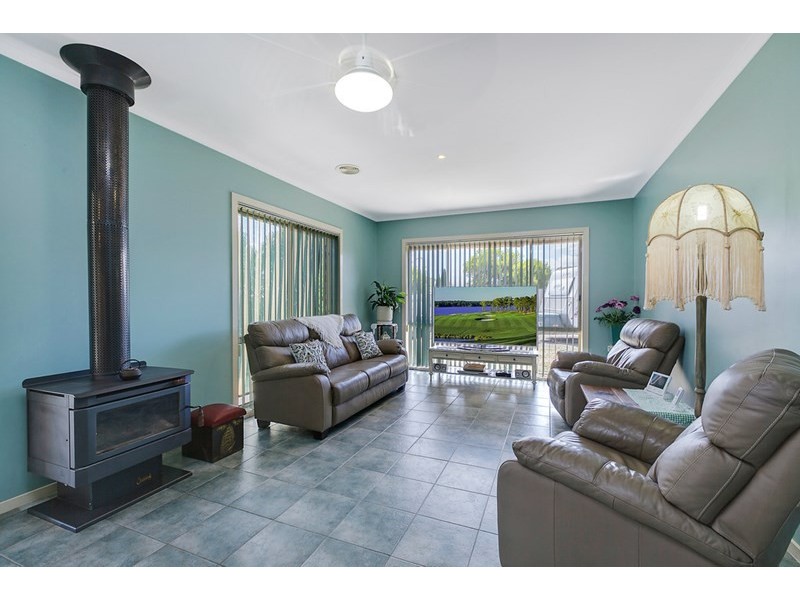 12 Bluebell Drive, Epping VIC 3076