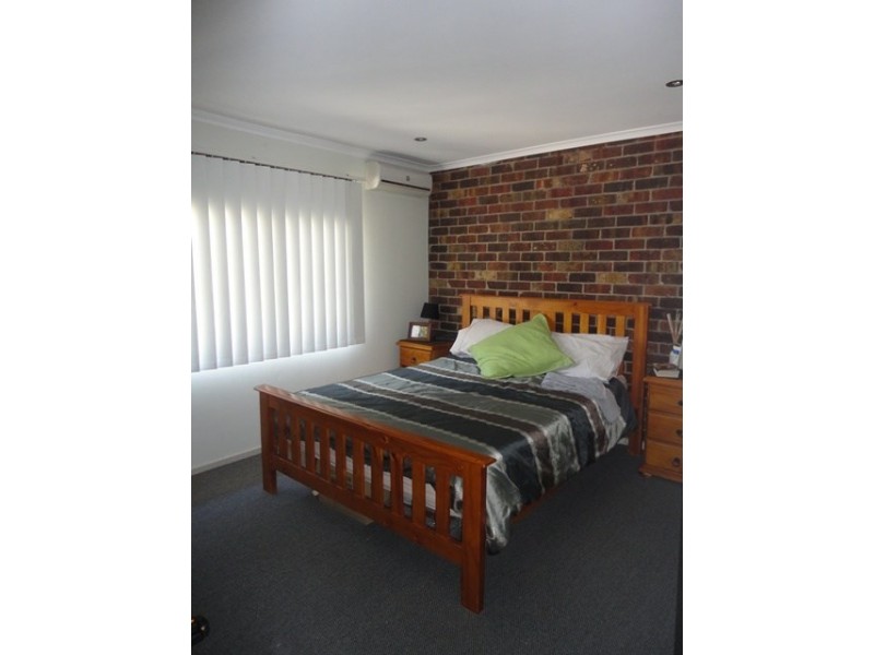 2/8 Patterson Crescent, Greensborough VIC 3088