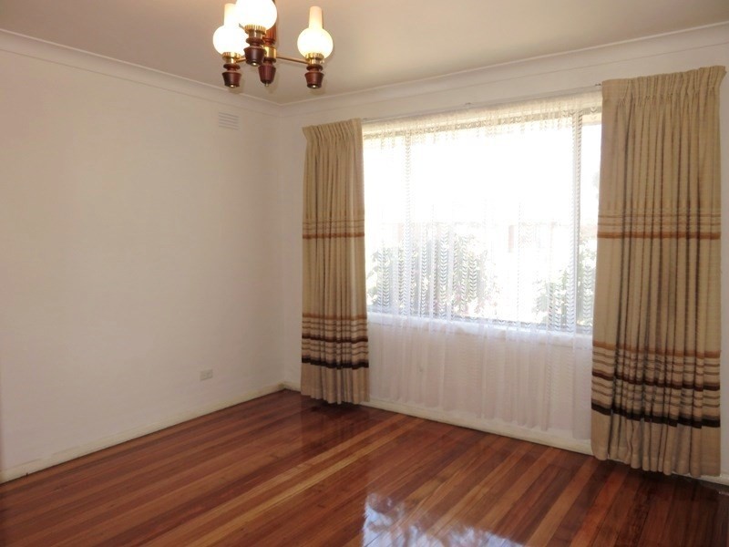 40 Burton Street, Lalor VIC 3075