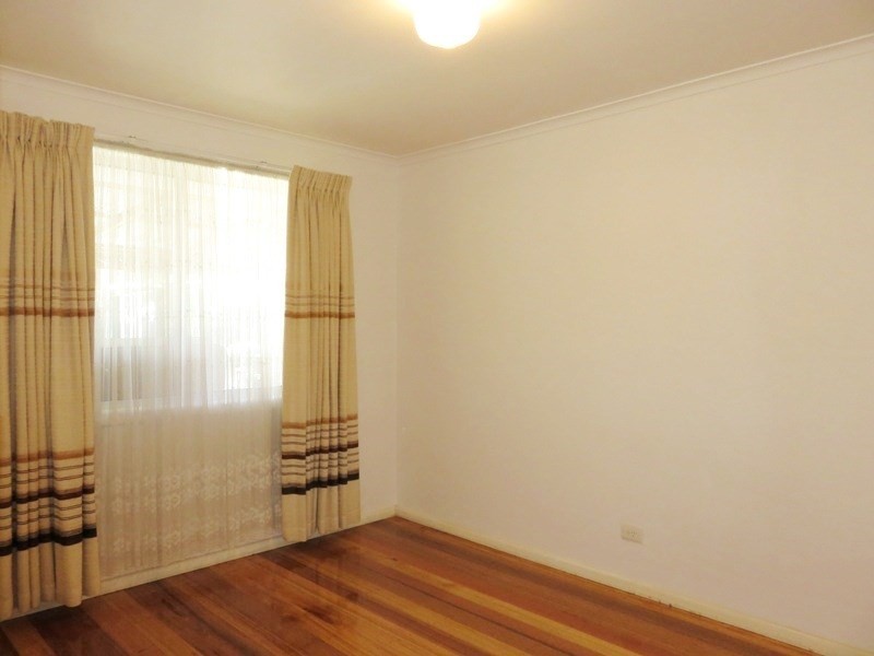 40 Burton Street, Lalor VIC 3075