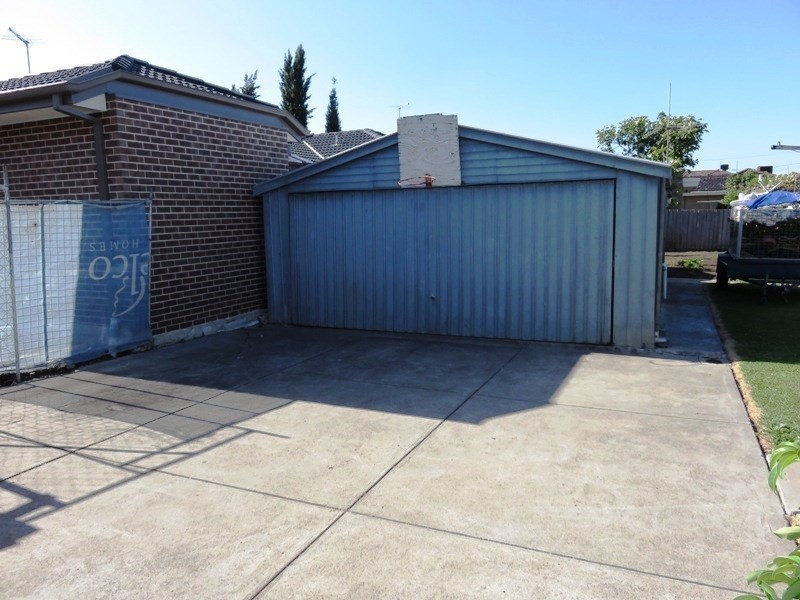 40 Burton Street, Lalor VIC 3075