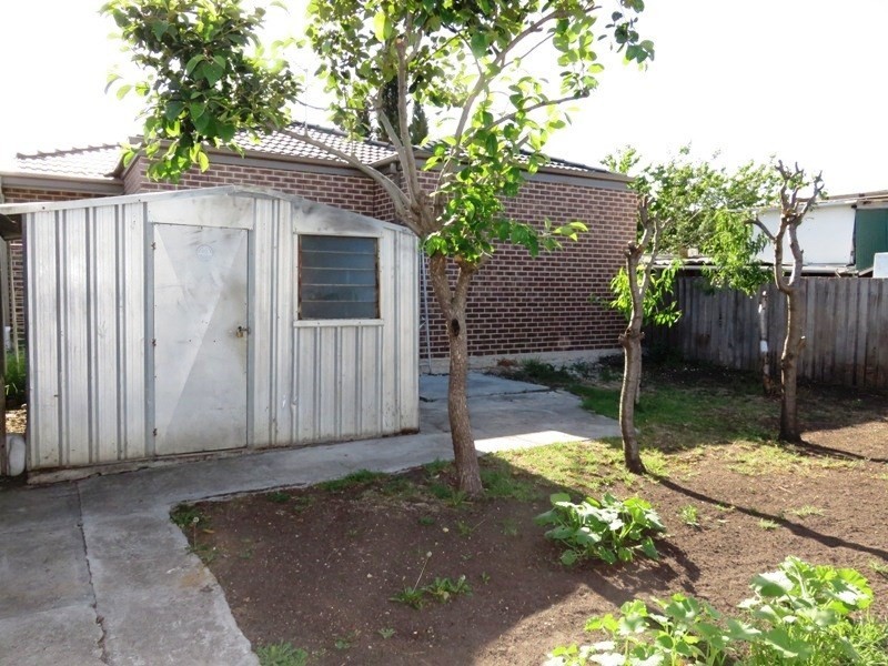 40 Burton Street, Lalor VIC 3075