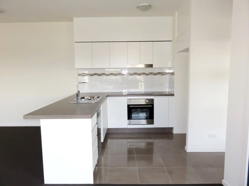 39(130)/1B Jarama Boulevard, Epping VIC 3076