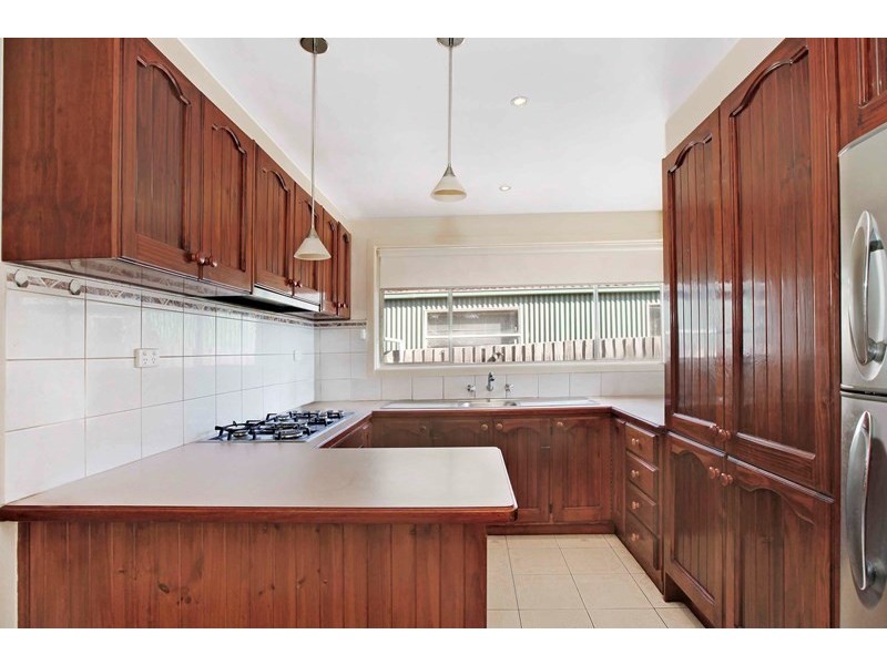 37 Kemp Avenue, Thomastown VIC 3074