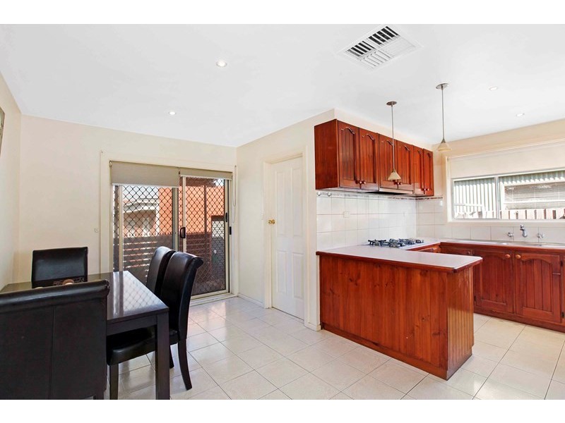 37 Kemp Avenue, Thomastown VIC 3074