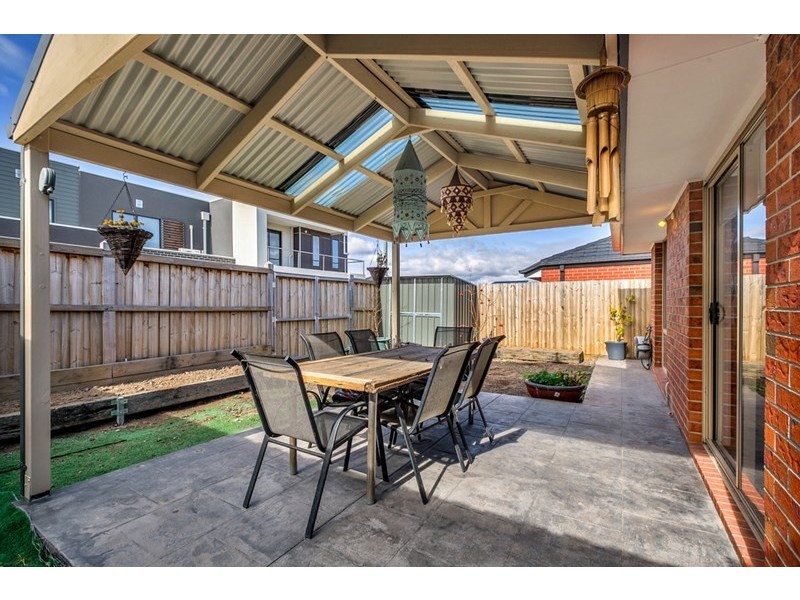 8 Celadon Street, Epping VIC 3076