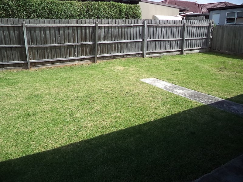 9 Magnolia Court, Lalor VIC 3075