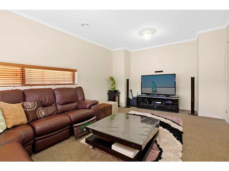 6 Quartz Grove, Epping VIC 3076