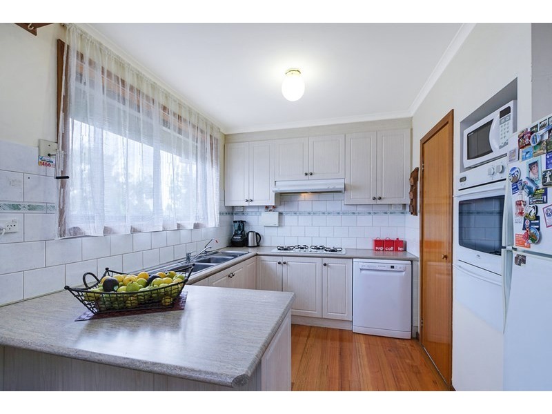 81 Moorhead Drive, Mill Park VIC 3082