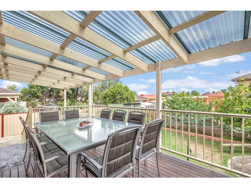 81 Moorhead Drive, Mill Park VIC 3082