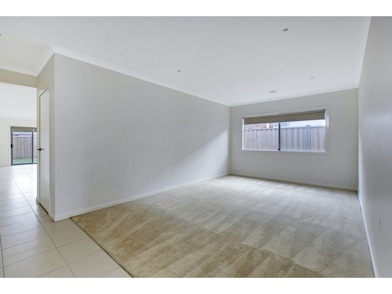 11 Allessi Avenue, Epping VIC 3076