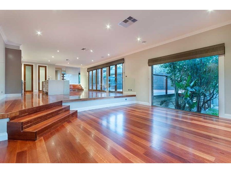 14 Landano Way, Doreen VIC 3754