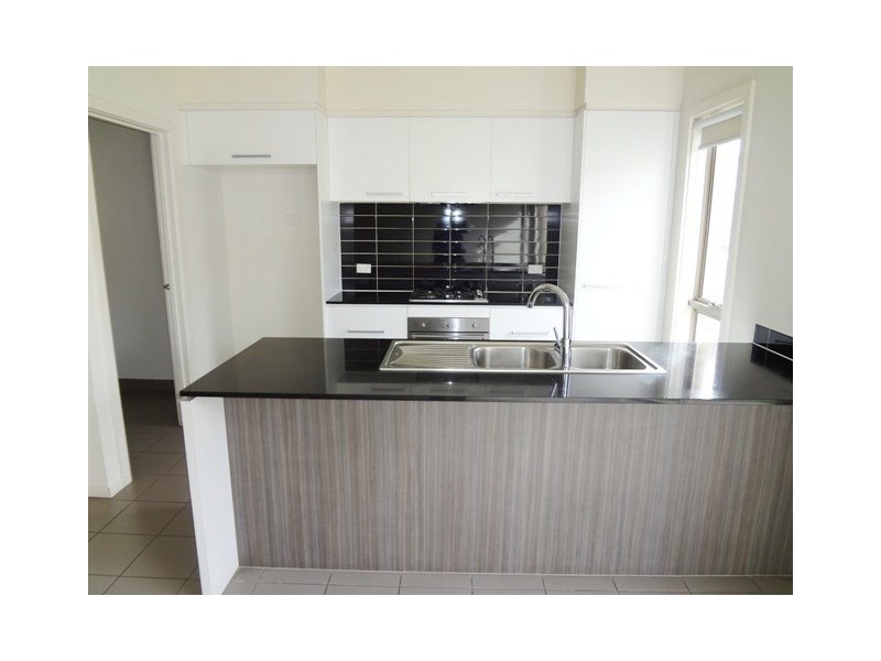 4 Amphion Street, Epping VIC 3076