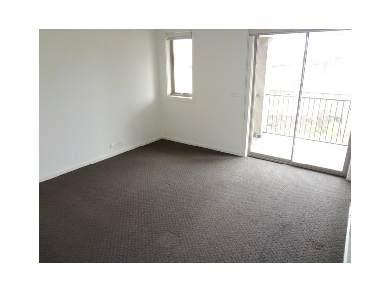 4 Amphion Street, Epping VIC 3076