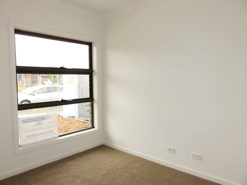 42 Eynesbury View, Wollert VIC 3750