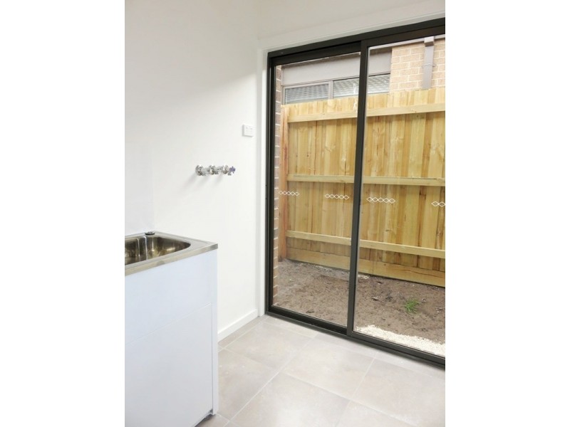 42 Eynesbury View, Wollert VIC 3750