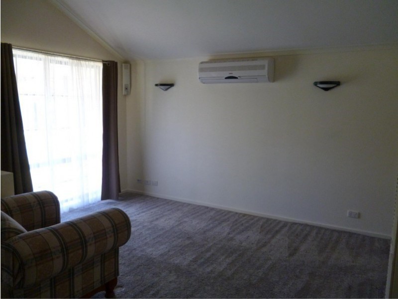 9 Daimler Court, Epping VIC 3076