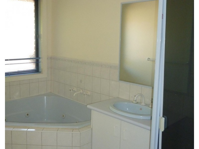 9 Daimler Court, Epping VIC 3076