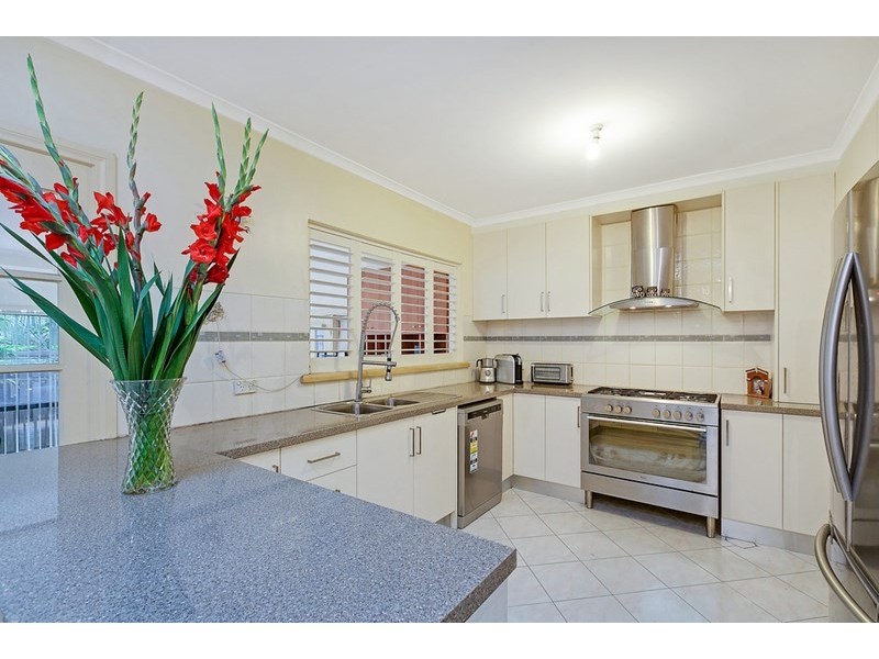 54 Carbon Crescent, Mill Park VIC 3082