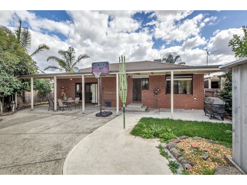 54 Carbon Crescent, Mill Park VIC 3082