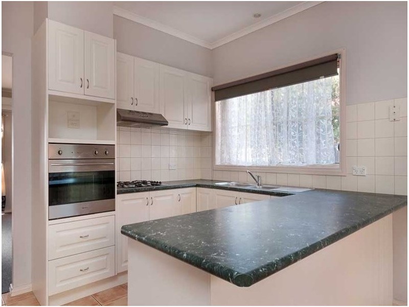 27 Davisson Street, Epping VIC 3076