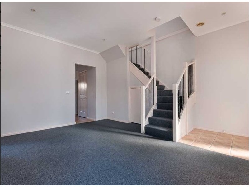 27 Davisson Street, Epping VIC 3076